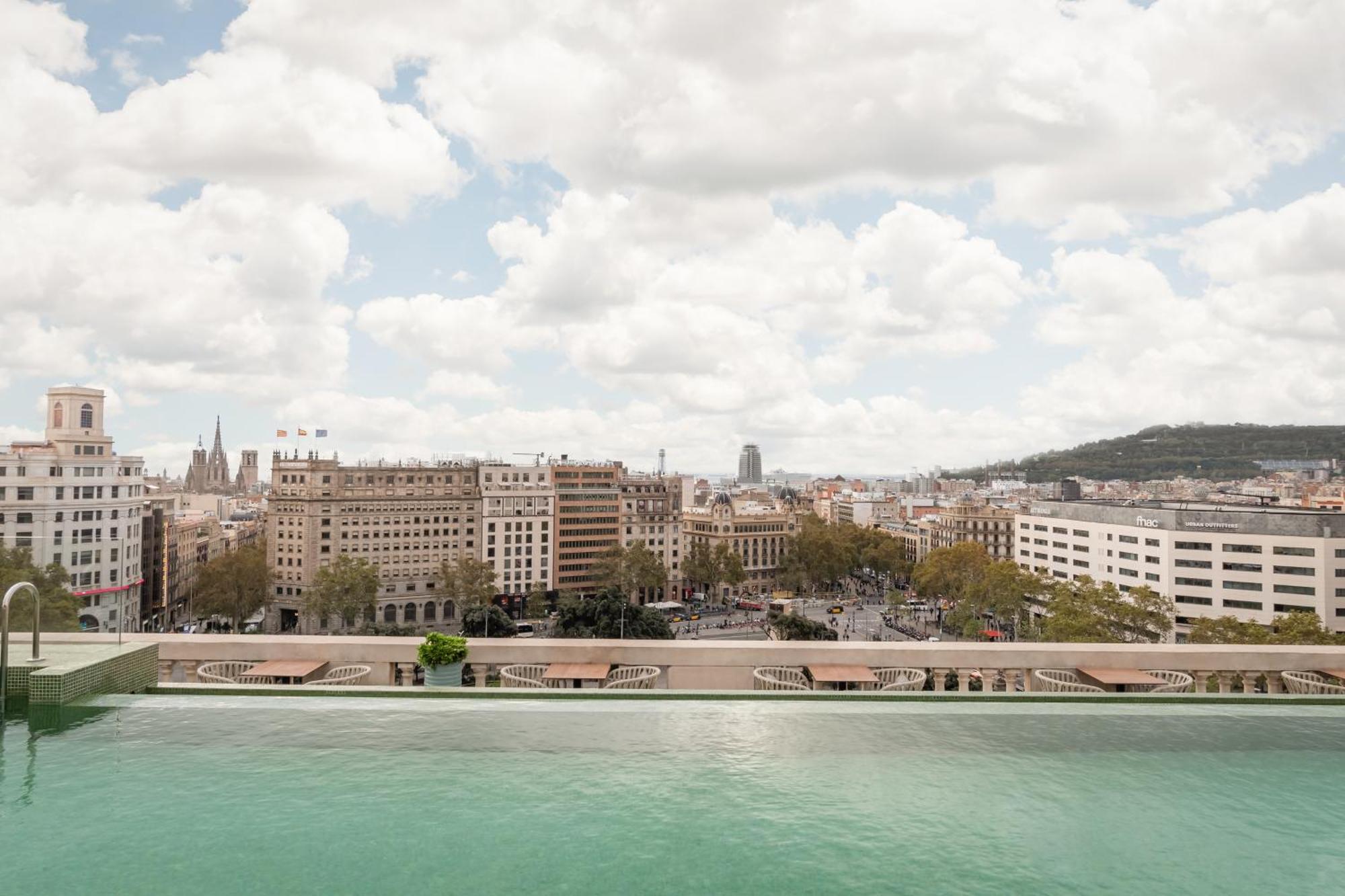 อิเบโรสตาร์ ซีเล็คชั่น ปาเซโอ เด กราเซีย Hotel บาร์เซโลนา ภายนอก รูปภาพ